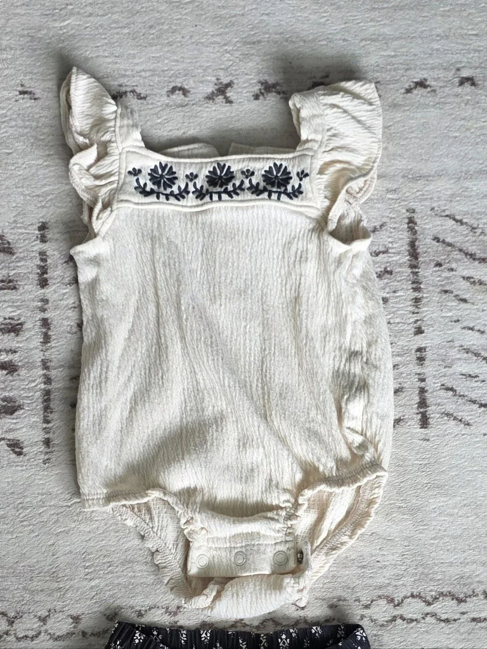 Carters 3 Piece Boho Baby Girl Outfit Size 3-6m